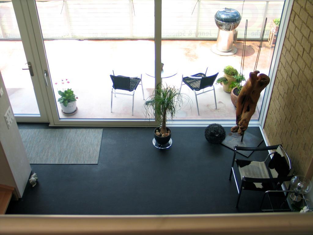 Artist'S Loft Zur Maloya Apartment Ormalingen Ruang foto