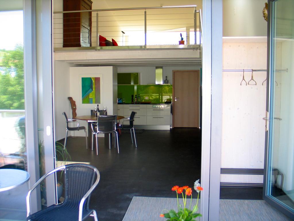 Artist'S Loft Zur Maloya Apartment Ormalingen Ruang foto