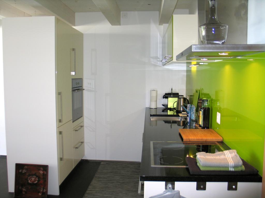 Artist'S Loft Zur Maloya Apartment Ormalingen Ruang foto