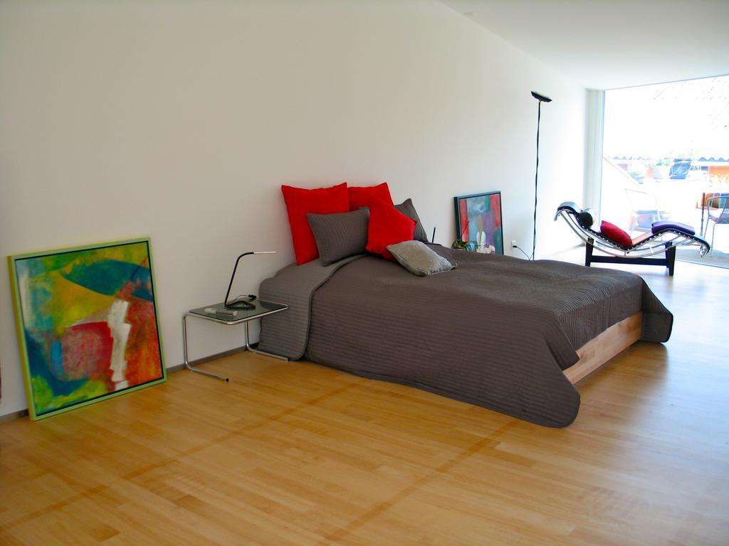 Artist'S Loft Zur Maloya Apartment Ormalingen Ruang foto